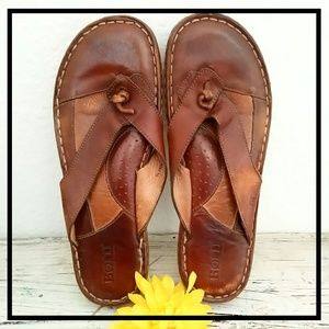BORN Handcrafted Genuine Leather FootWear Size 8